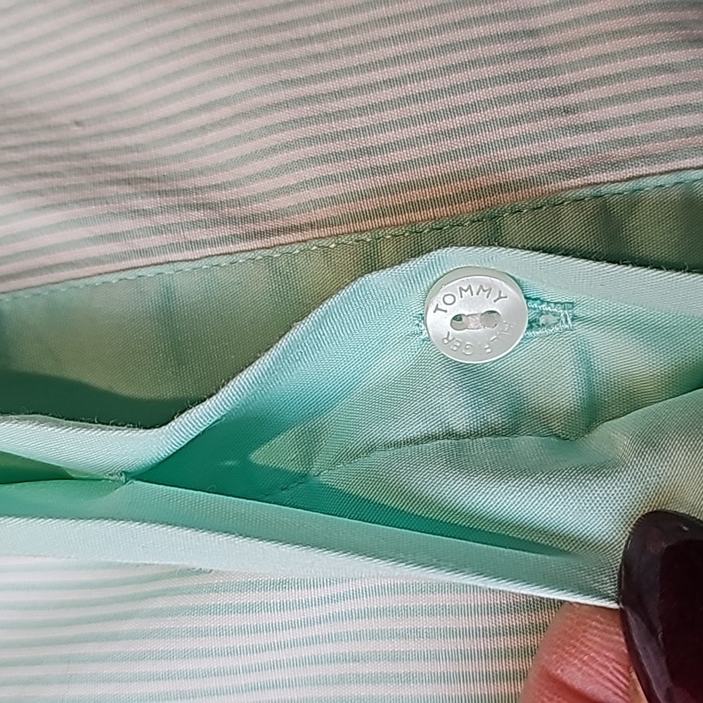 NEW TOMMY HILFIGER WHITE & GREEN LONG SLEEVE BUTTON-UP BLOUSE - Picture 9 of 16